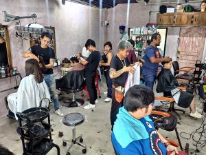 Live.Salon (ladprao)