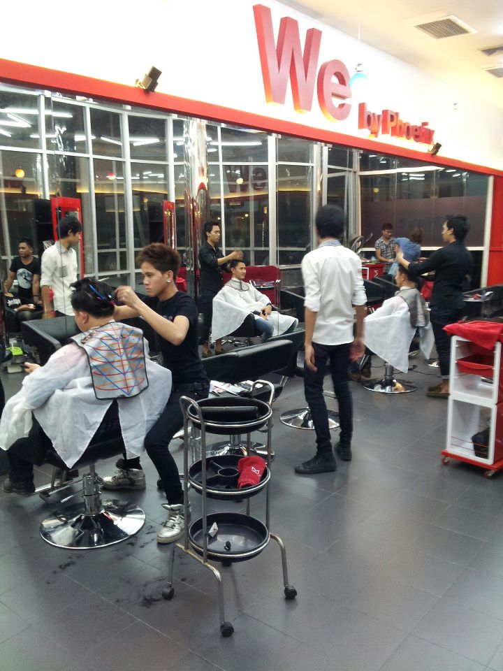 we by phoenix (victory monument)