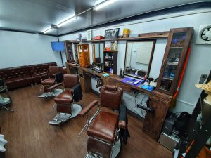 Suwan Mali Barber Shop